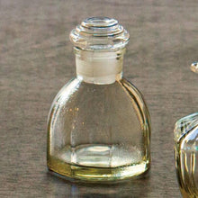 画像をギャラリービューアに読み込む, 廣田硝子 醬油さし 復刻醤油差し 日本製 液だれしない ガラス 伝統工芸 昭和レトロ すり口 古代色 和風 しょうゆ差し おしゃれ 硝子 調味料入れ 調味料ポット キッチン 保存容器 復刻 和モダン アンバー色 八角 632-OA