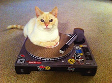 画像をギャラリービューアに読み込む, 猫 爪とぎ SUCK UK Cat DJ Scratching Deck サックユーケー キャット DJ スクラッチ デッキ ターンテーブル型 段ボール