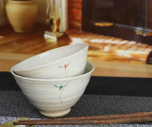 画像をギャラリービューアに読み込む, 信楽焼 夫婦茶碗 飯椀【花紋(赤・緑)セット茶碗w909-03_909-04】