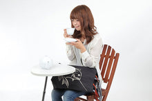 画像をギャラリービューアに読み込む, 倉敷デニムトートバッグ レトロ風和柄 縦長サイズ 日本製