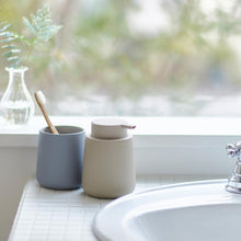 画像をギャラリービューアに読み込む, 志成販売 - shesay - プッシュしやすい マットな質感のソープディスペンサー 泡タイプ ハンドソープ 泡 陶器 セラミック 滑らない 洗面台 水回り 台所 キッチン おしゃれ インテリア 北欧 韓国 詰め替え 詰め替えボトル