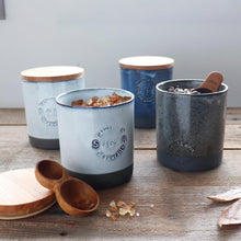 画像をギャラリービューアに読み込む, LOLO キャニスター 黒土 陶器 チーク 木蓋 日本製 和食器 420ml