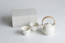 画像をギャラリービューアに読み込む, LOLO 結 YUI 330 急須 湯呑み 3点セット SALIU 土瓶急須 新築祝い 結婚祝い ギフト プレゼント