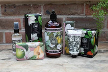 画像をギャラリービューアに読み込む, THE ENGLISH SOAP COMPANY Luxury Shea Butter Soap ザ イングリッシュソープカンパニー ラグジュアリーシアバターソープ 美容 石鹸 フレグランス プレゼント ギフト 保湿
