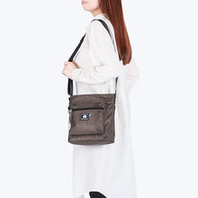 画像をギャラリービューアに読み込む, [ SCANDINAVIAN FOREST / スカンジナビアンフォレスト ] ショルダーバッグ 斜めがけ レディース メンズ ユニセックス ハリネズミ かわいい スポーティー おしゃれ シンプル アウトドア 旅行 人気 スポーツ デイリー スマホ 北欧 251-AFSF338
